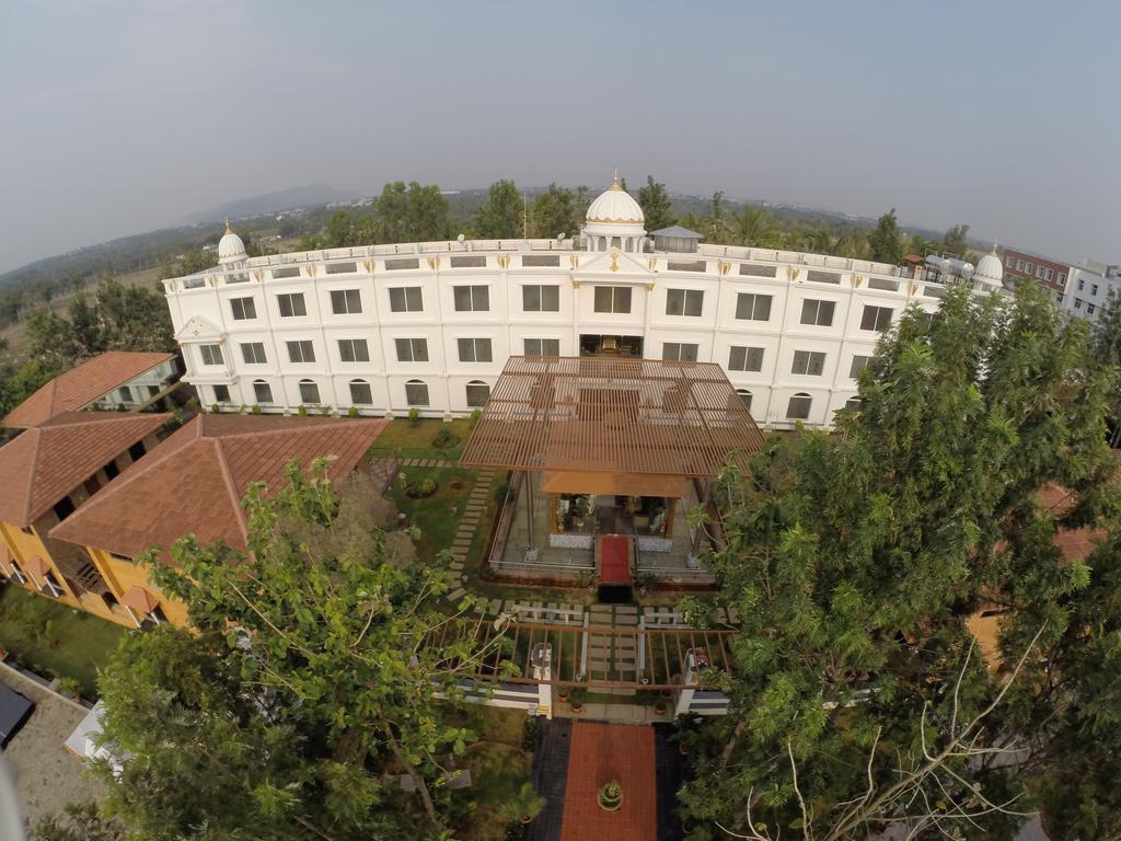 Jal Mahal Resort And Spa Майсуру Екстер'єр фото
